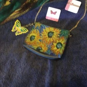 Cross body handmade rhinestone purse.NEW.